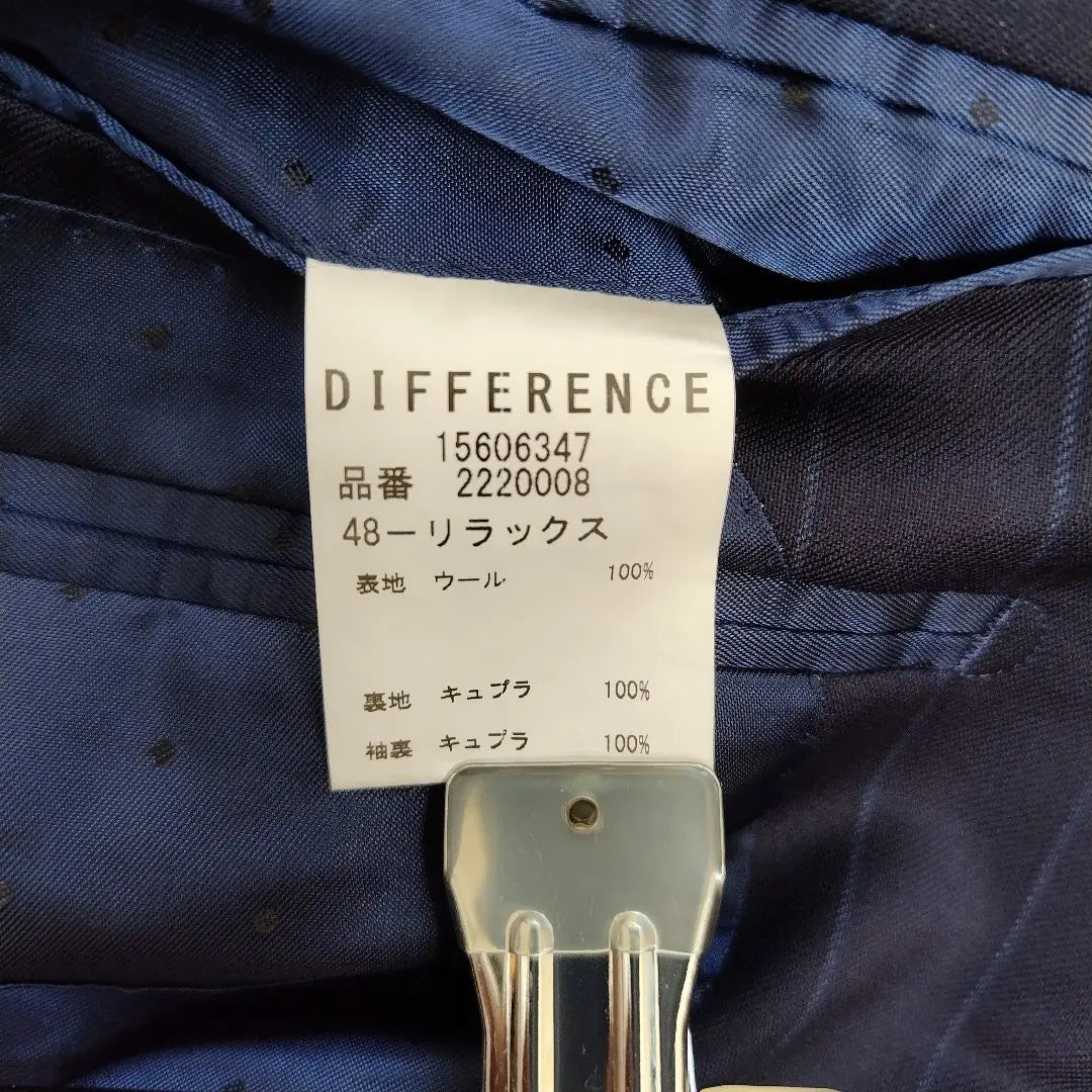 ☆Buen estado ☆DIFERENCIA/Chaqueta de traje/100 % lana/Fabricada en Japón/Azul marino