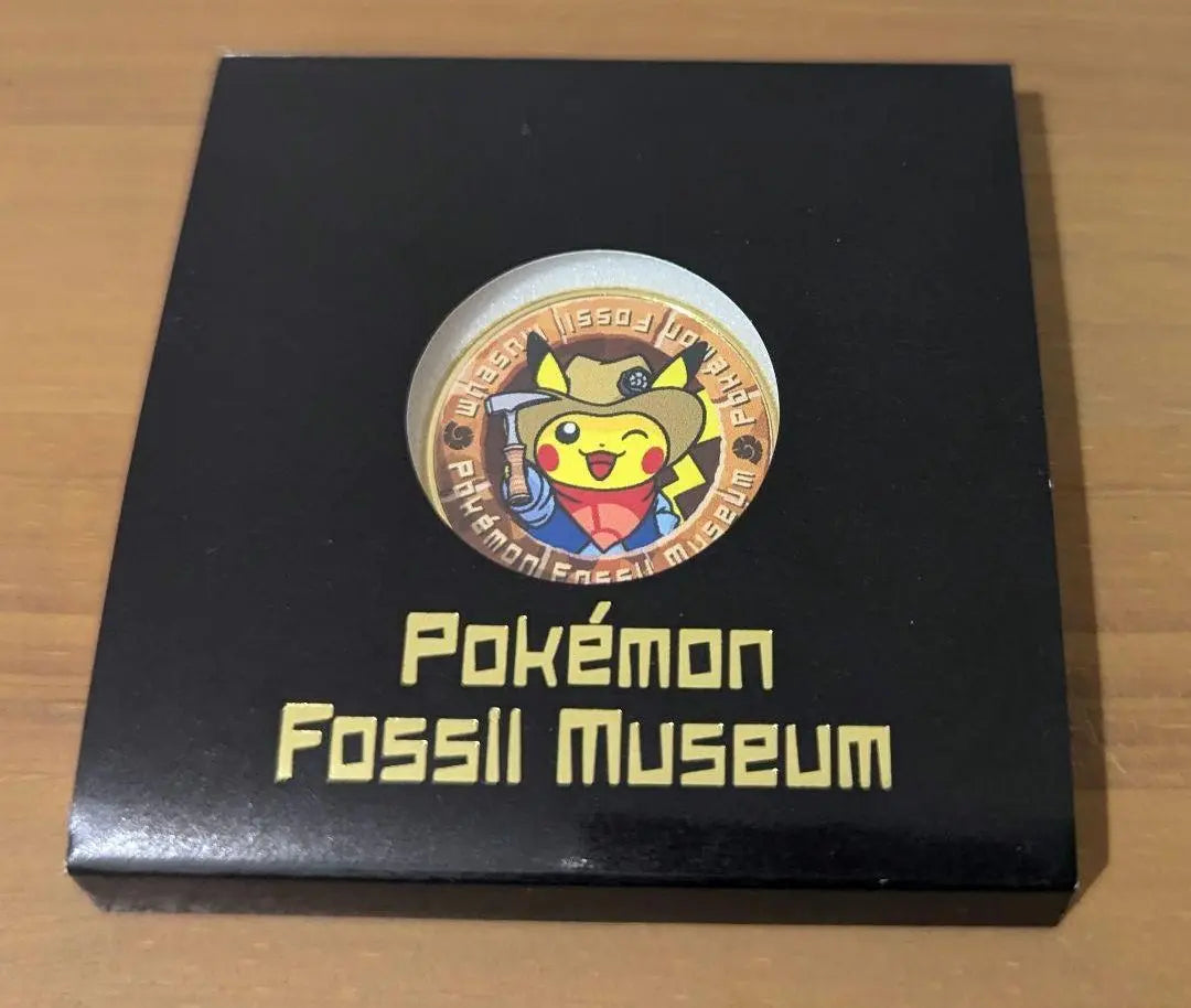 [New and unopened] Pokemon Fossil Museum Pikachu Limited Medal