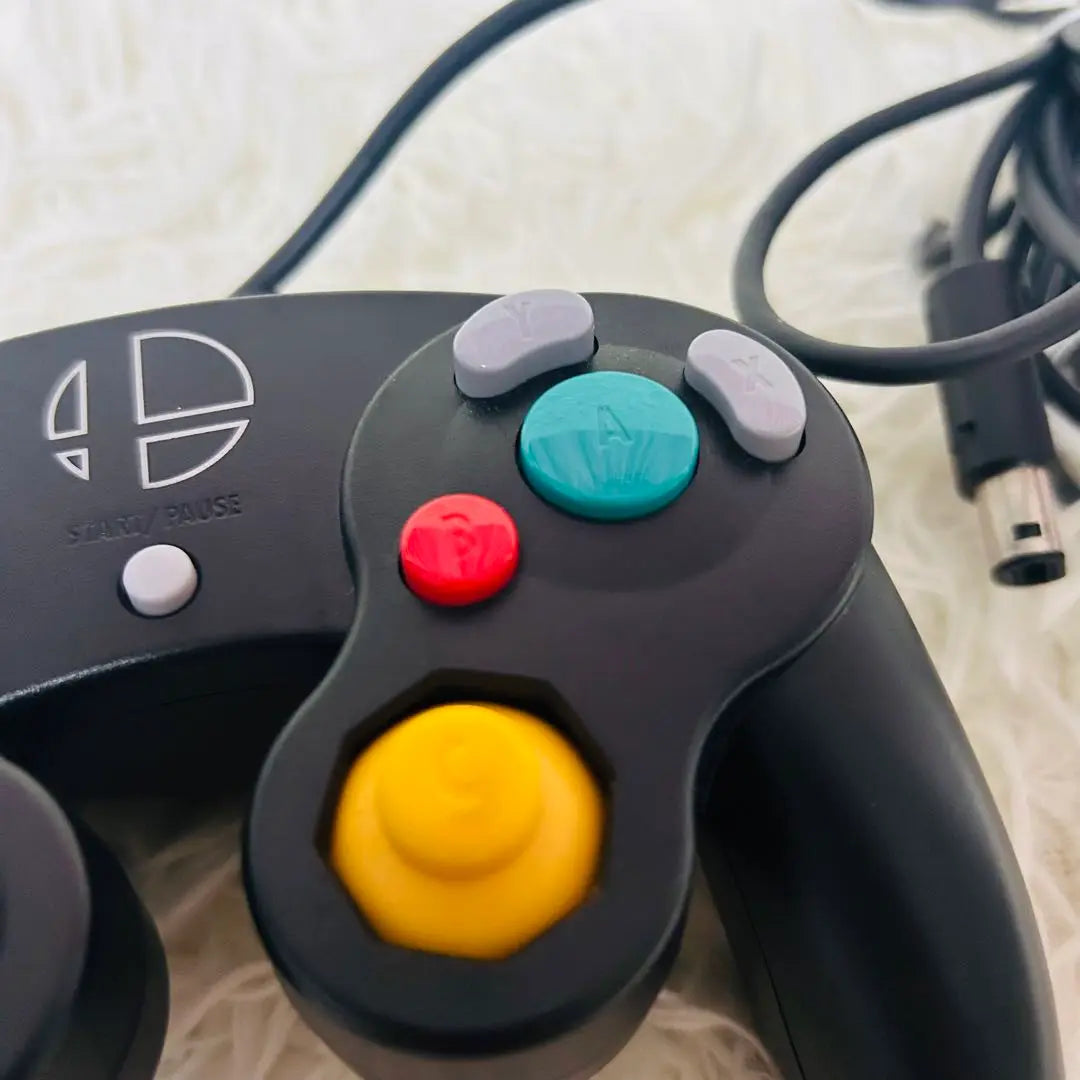 Super Smash Bros. controller almost new, operation confirmed