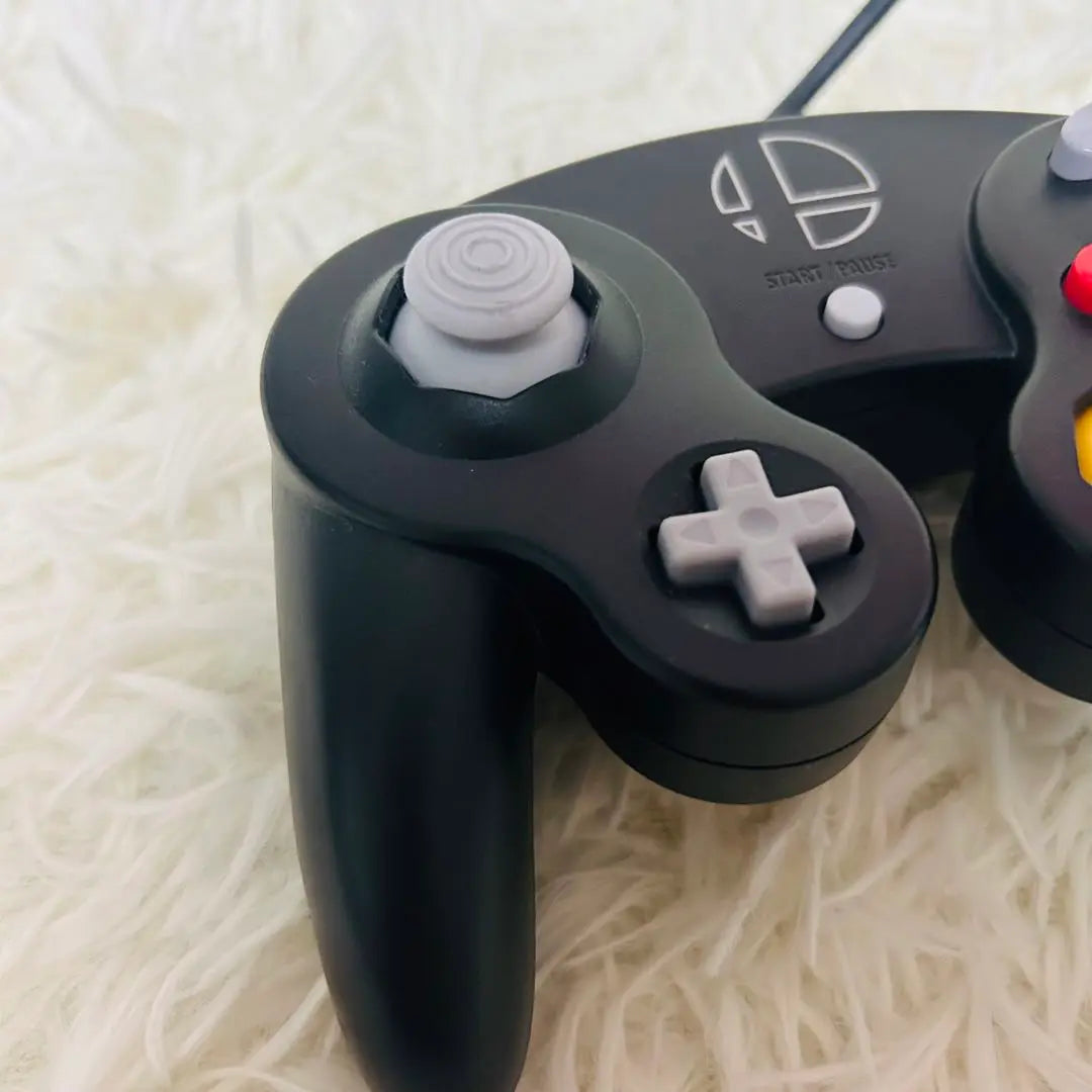 Super Smash Bros. controller almost new, operation confirmed