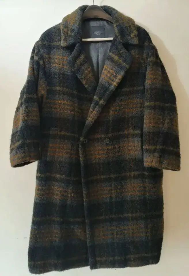 Limited price cut Unused 18aw check COAT US1462