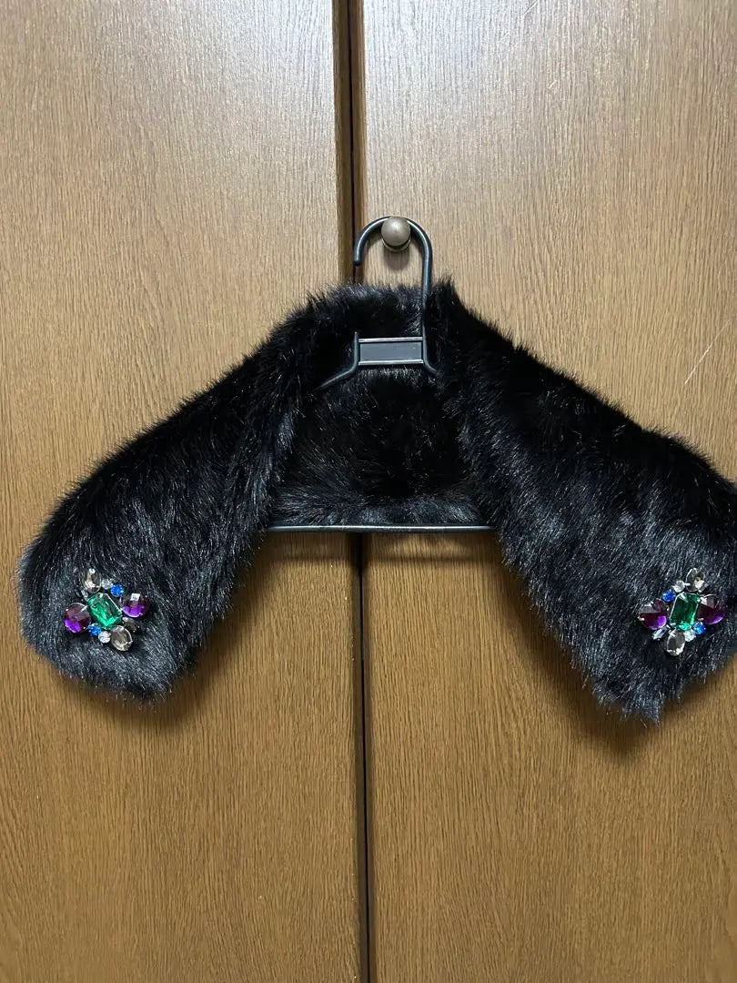 ZARA Faux fur with beads