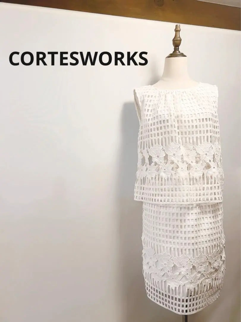 [Extremely beautiful] Cortesworks White dress 420