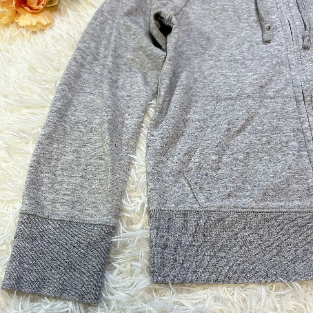 Parka con capucha gris UNIQLO M Talla M Manga larga Lisa