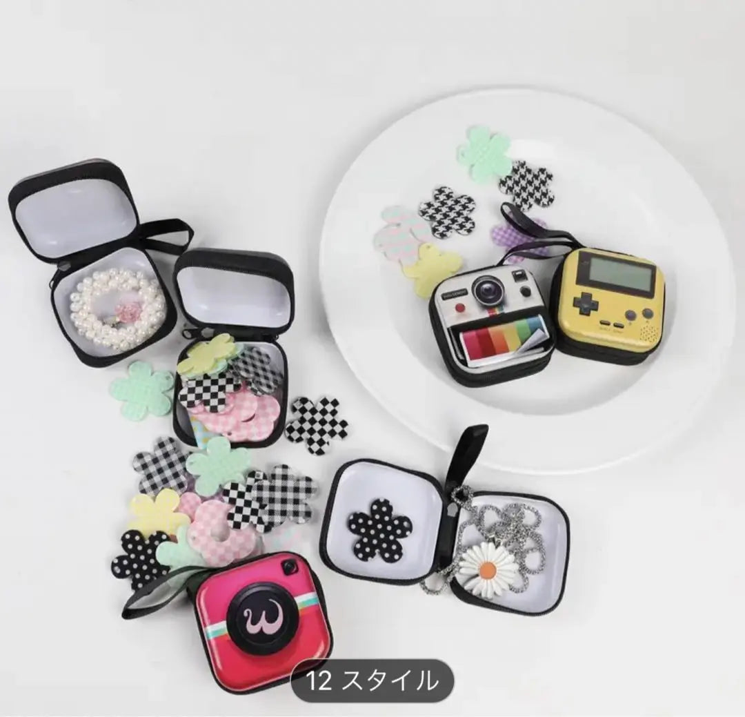 Headphone-shaped tin coin case small item case Showa retro