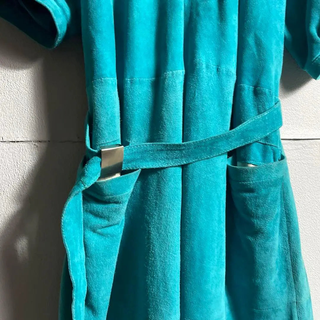 Vestido vintage de piel de los años 80 y 90 fabricado en Italia, estilo europeo E708