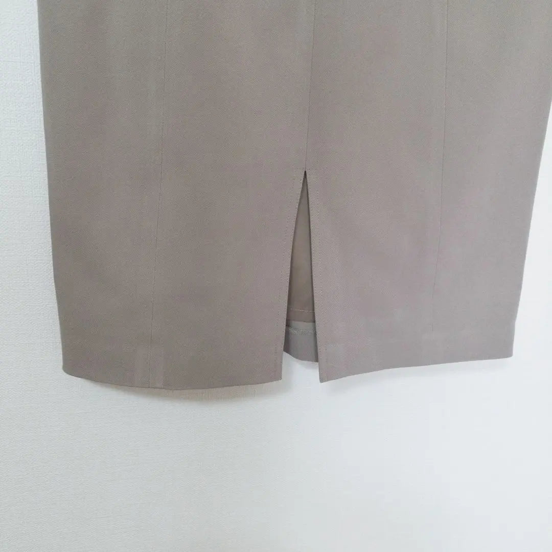 [wb] Women's knee-length skirt suit office casual Japanese-made slit