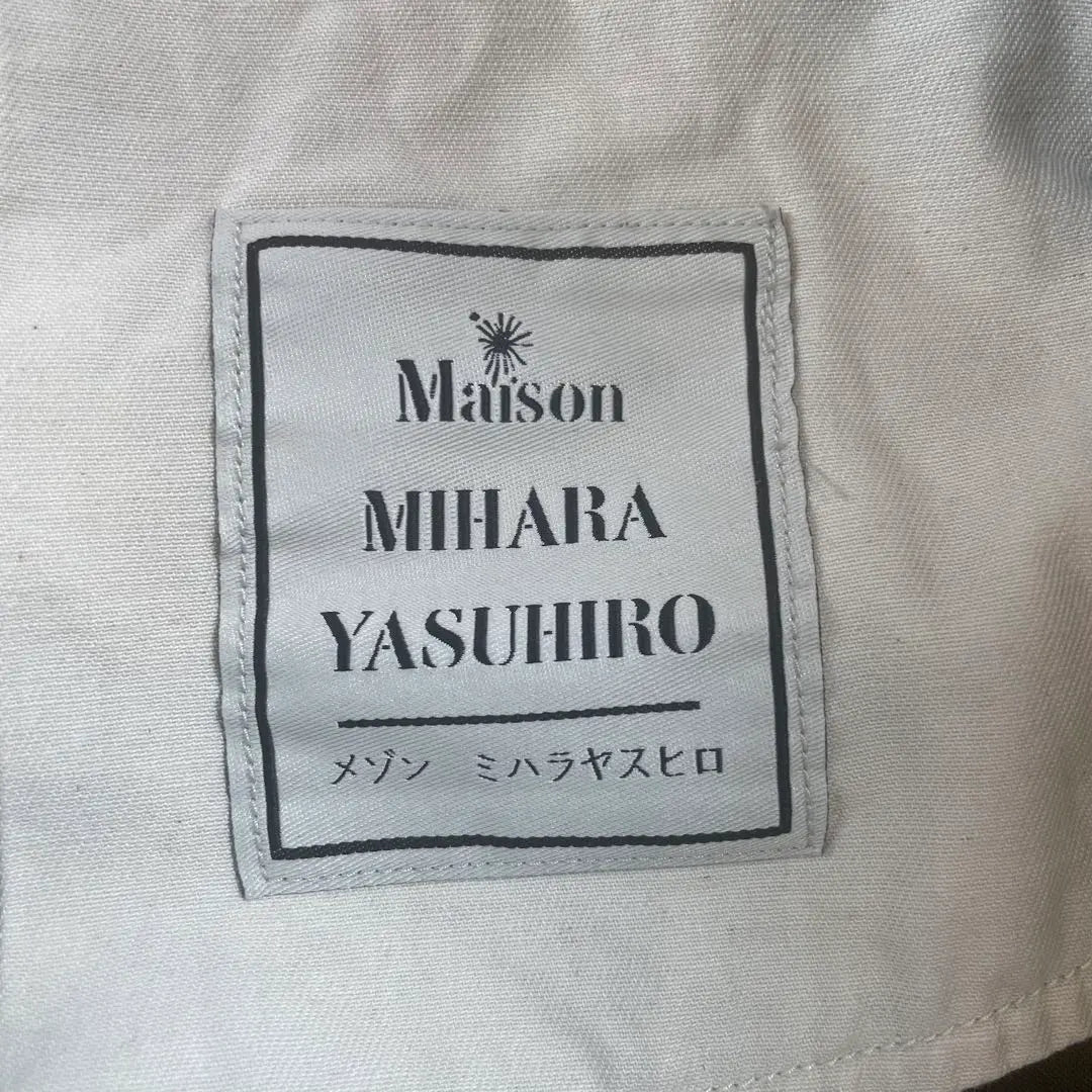 Pantalones cargo deformados Docking de MAISON MIHARA YASUHIRO