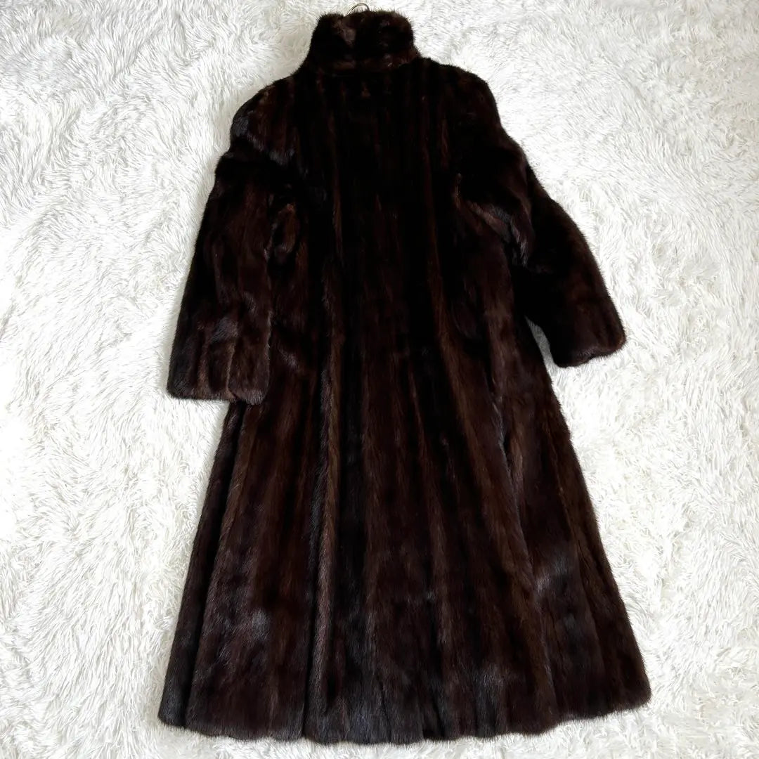 Beautiful condition ✨ Black Glamor Mink Fur Long Coat Dark Brown