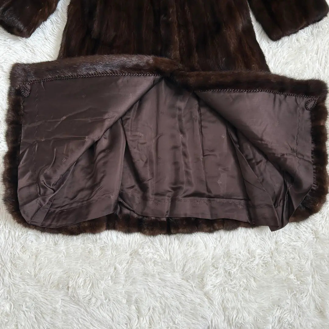 Beautiful condition ✨ Black Glamor Mink Fur Long Coat Dark Brown