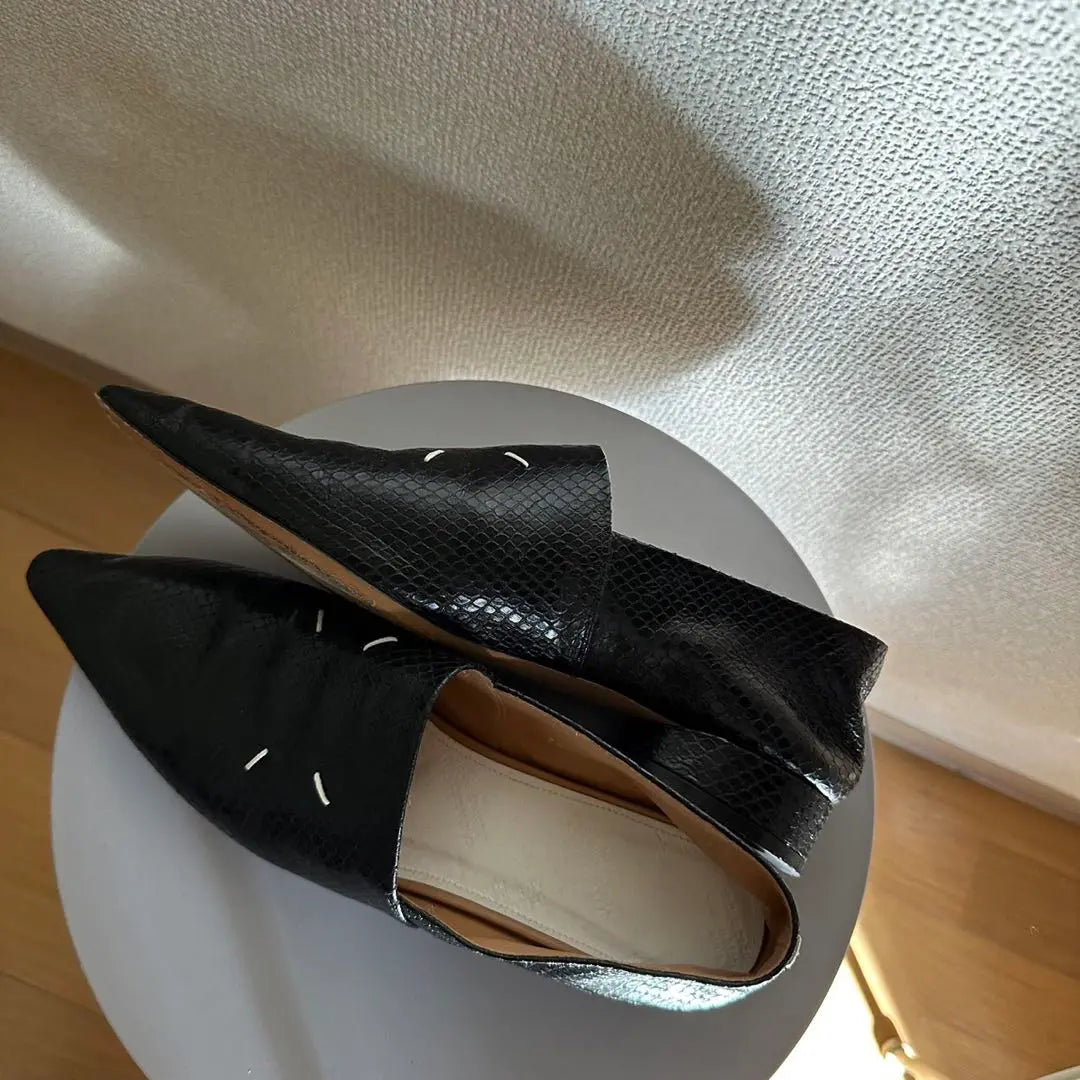 Mocasines de piel de pitón con punta puntiaguda de Maison Margiela 39