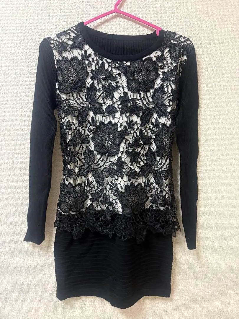 Price reduced♪ Lace decoration black dress long sleeves