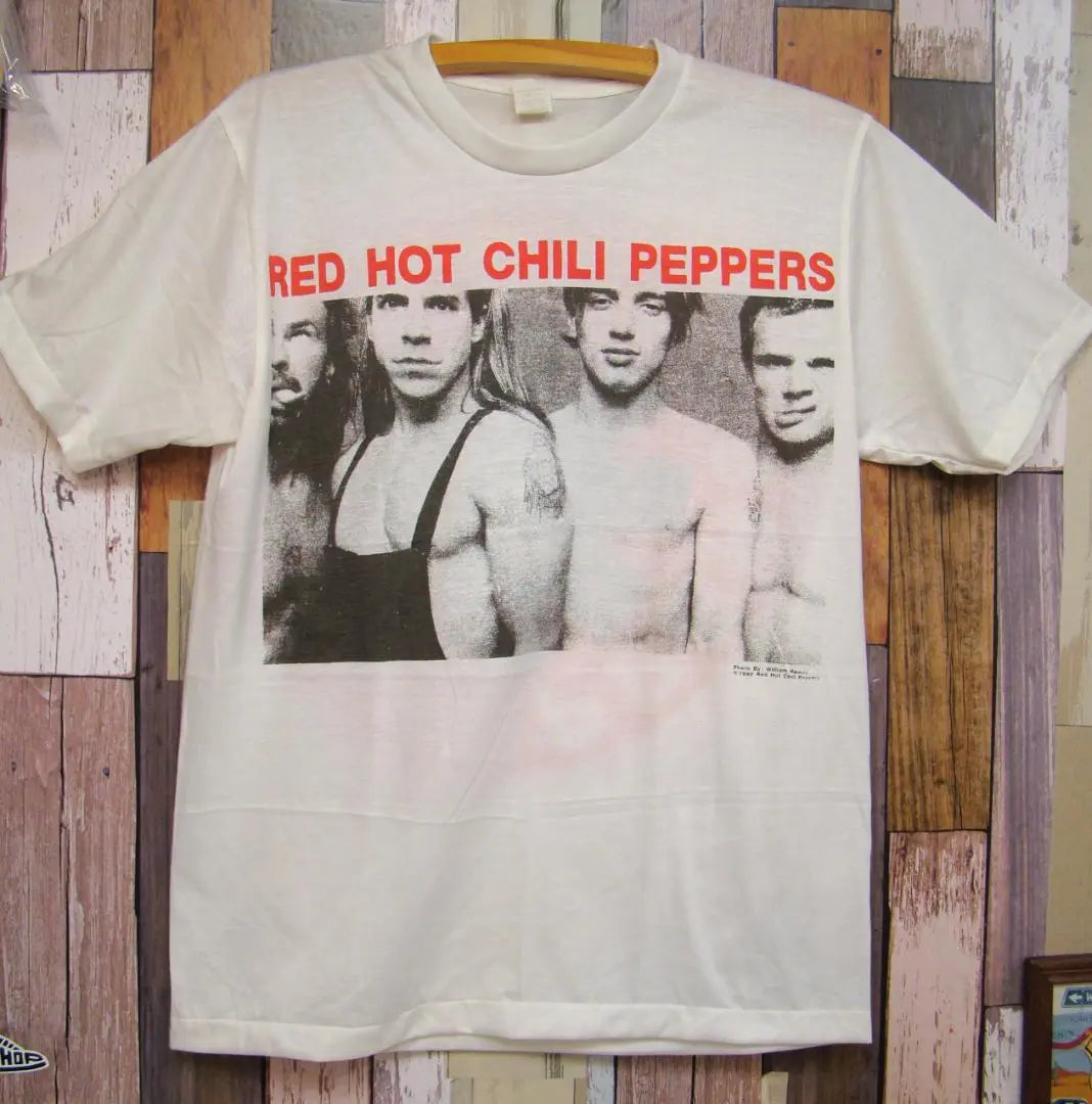 XL★New and Refreshing★Naked [Red Hot Chili Peppers] Logo T-shirt