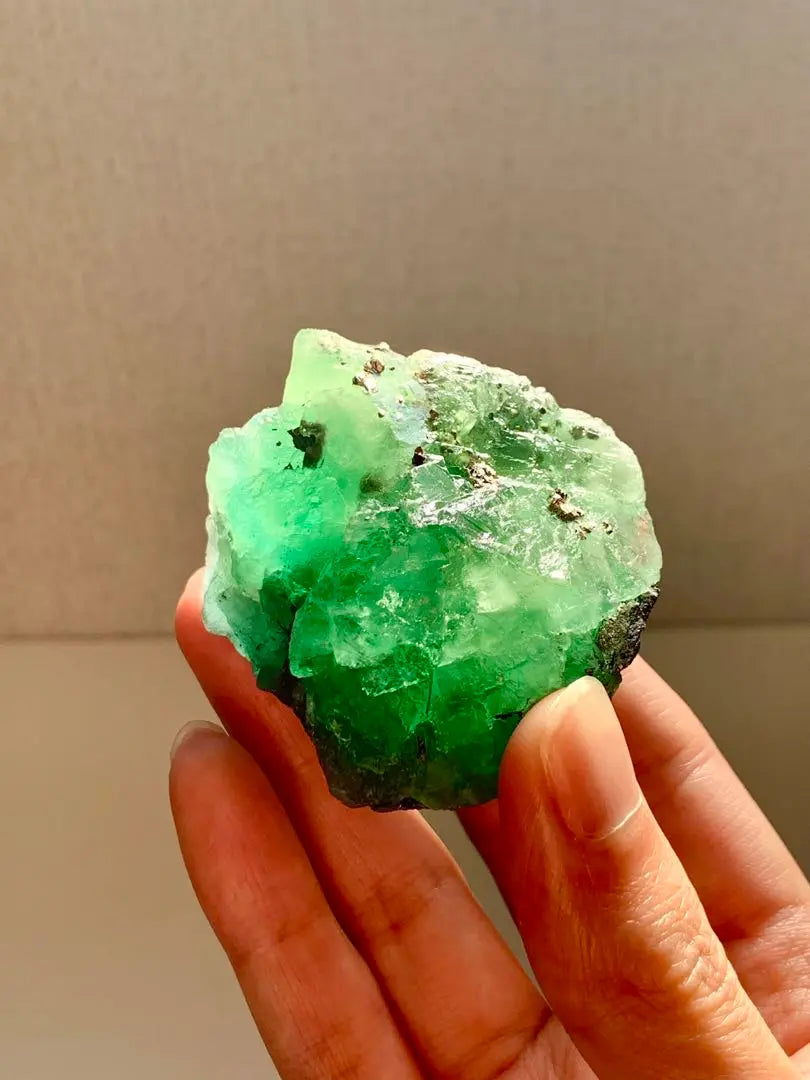 Rare color Peruvian fluorite raw stone mineral specimen tourmaline jade green