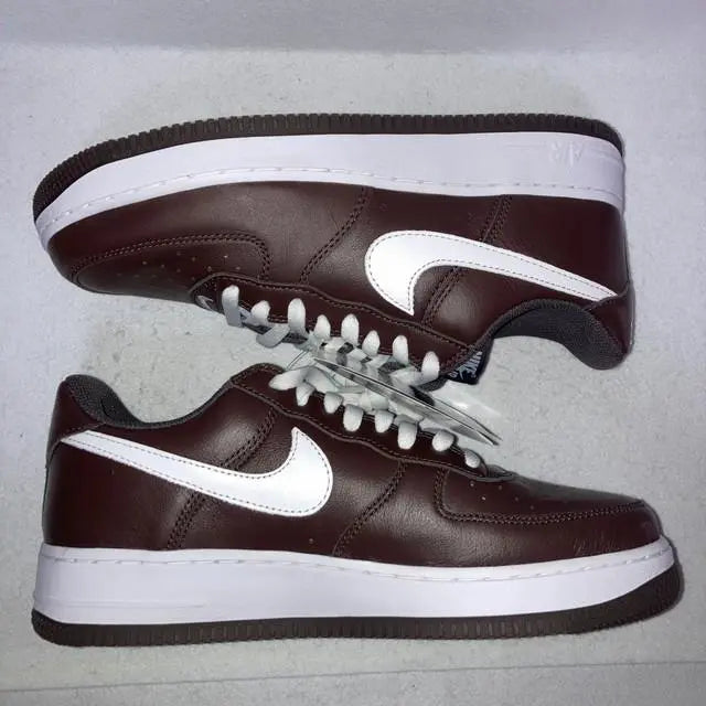 Air Force One Low Retro Chocolate White 27cm Boxed