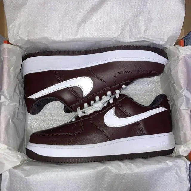 Air Force One Low Retro Chocolate White 27cm Boxed