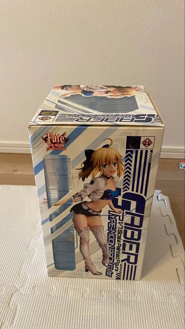 Saber TYPE-MOON RACING Ver. 1/7 scale figure