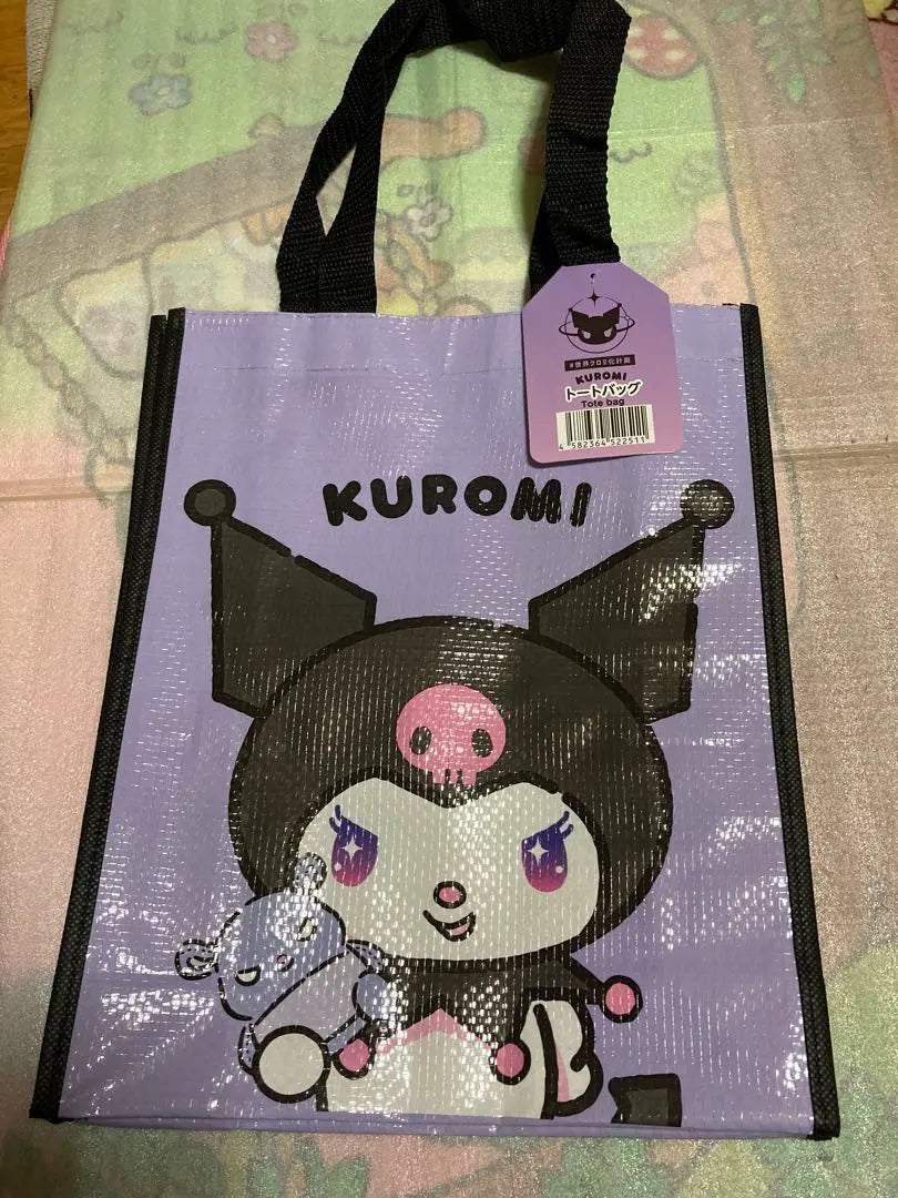 Bolso de mano con el plan de cromado de Kuromi World, bolso no tejido de Sanrio