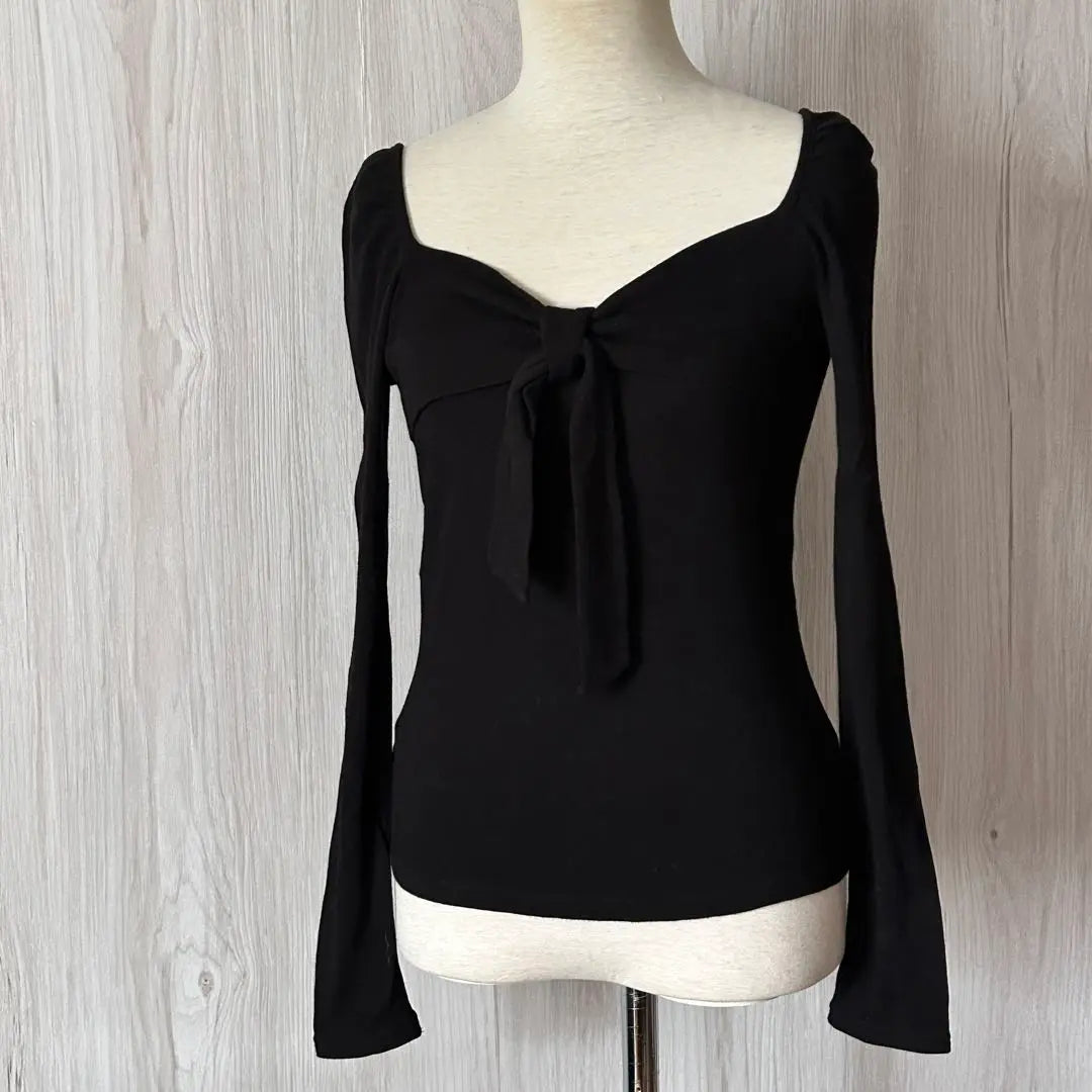 Black long sleeve top cut and sew with ribbon