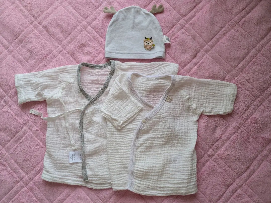 Baby underwear and hat set