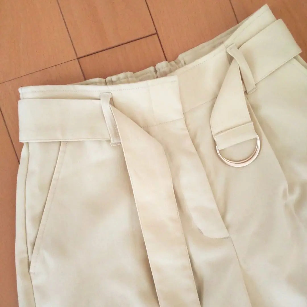 OPAQUE.CLIP pantalón estratégico con cinturón y faja | OPAQUE.CLIPベルト付きタックストレートパンツ