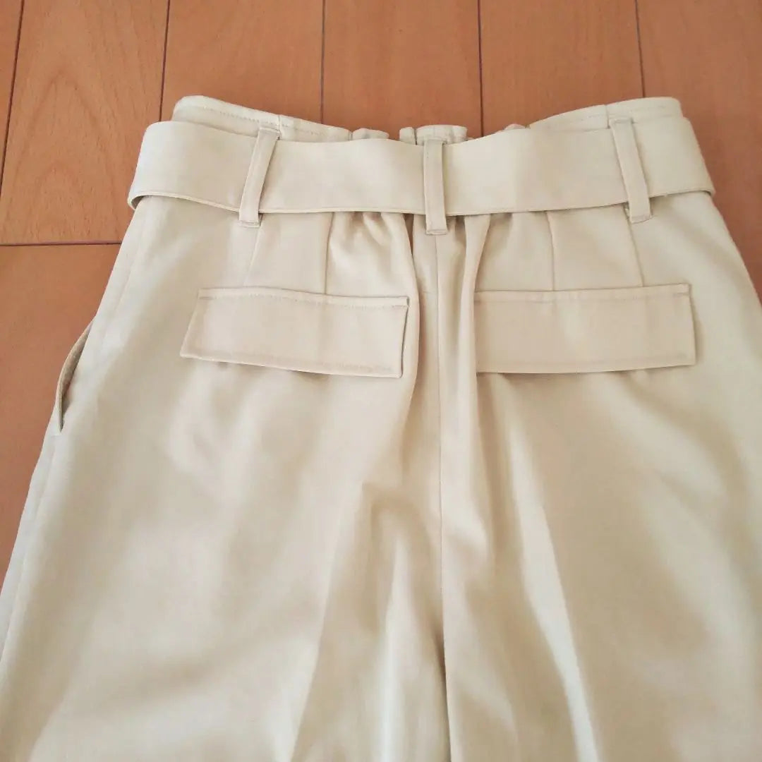 OPAQUE.CLIP pantalón estratégico con cinturón y faja | OPAQUE.CLIPベルト付きタックストレートパンツ