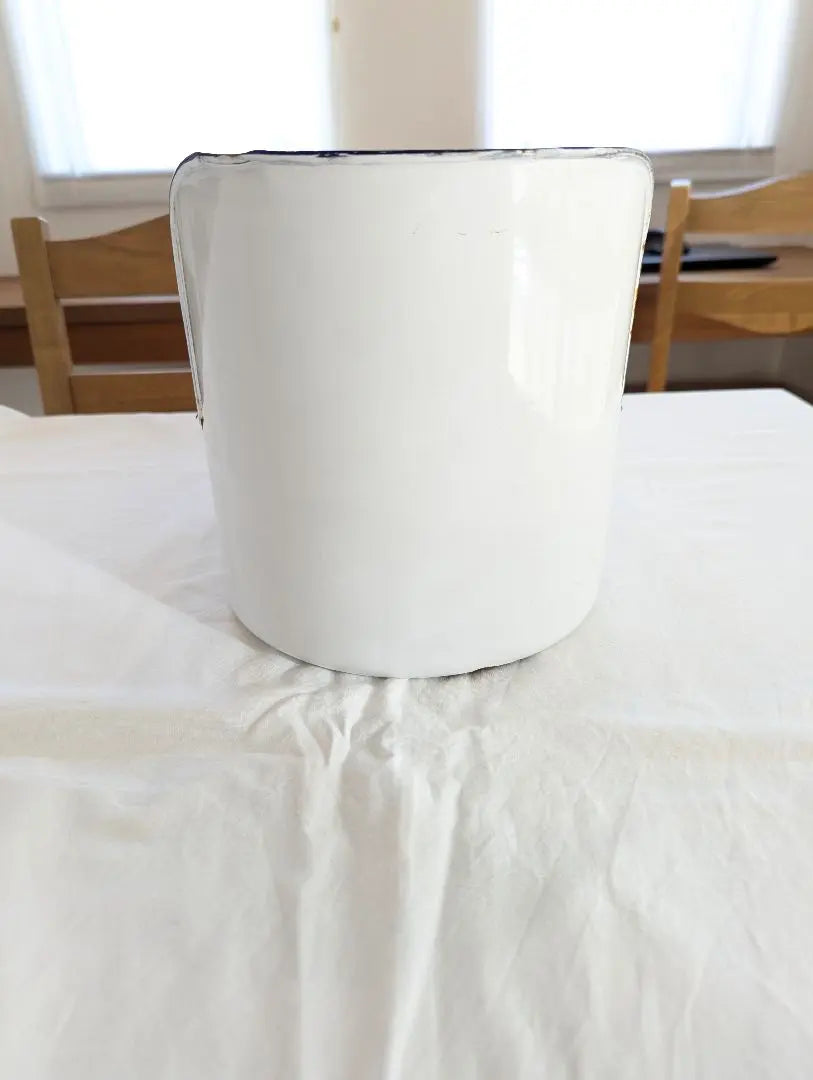 Retro Enamel Pot Baby Enamel White Pot Container Miscellaneous Goods