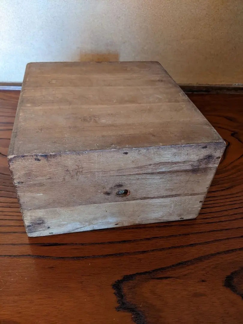 Caja retro/médica Showa/artículo de época/caja de almacenamiento vintage de madera/envío gratuito/compra inmediata bienvenida