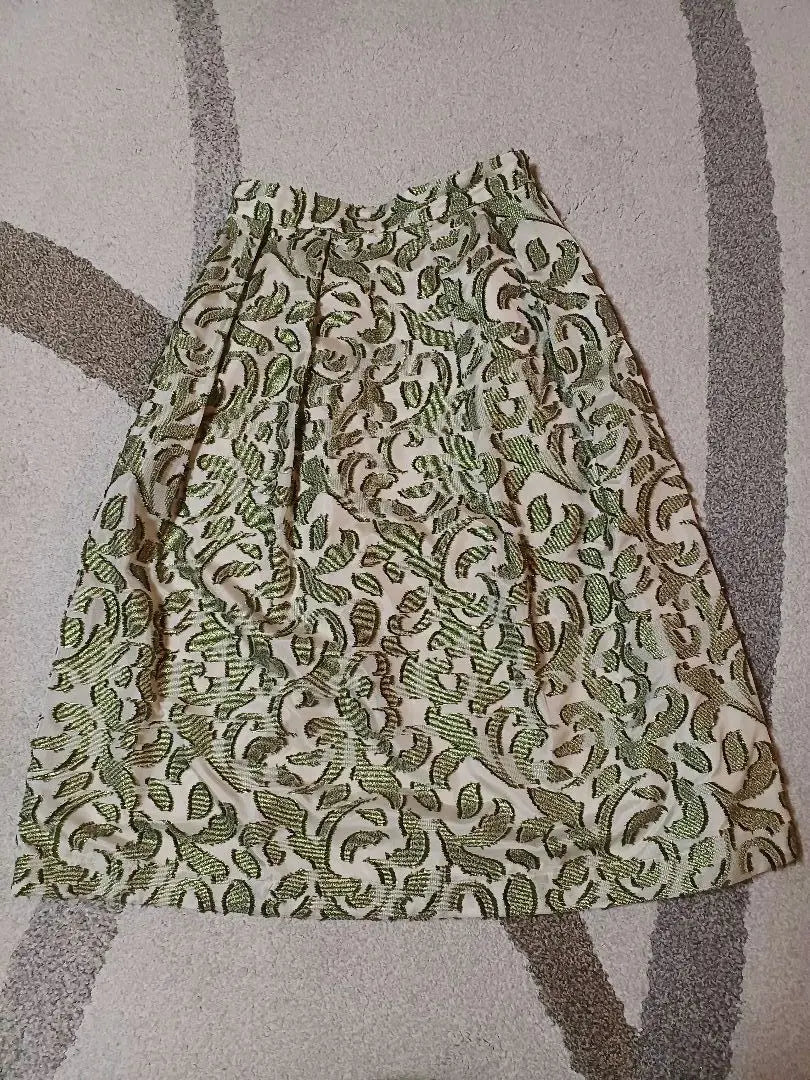 ☆Dinos ☆DAMA Tack Skirt Green and Cream