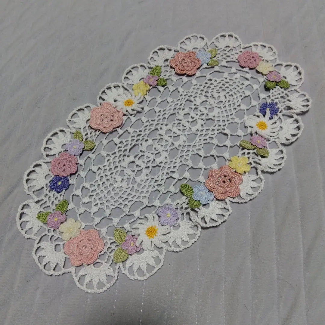 [New] Flower motif fleece knitted table center Doily 21 x 38cm