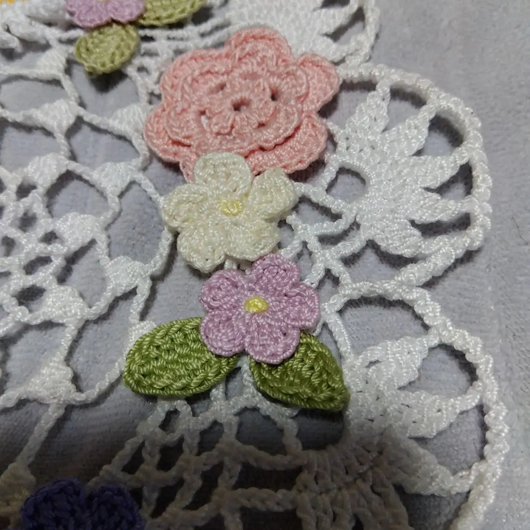 [New] Flower motif fleece knitted table center Doily 21 x 38cm