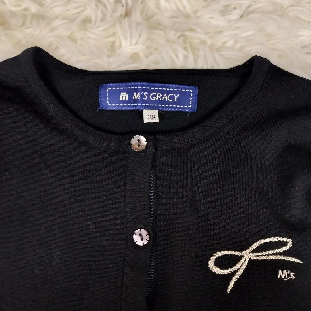 "Good condition" M's Gracy Cardigan Ribbon Logo Sleeve Button | 『美品』エムズグレイシー　M's GRACY　カーディガン　リボンロゴ　袖ボタン