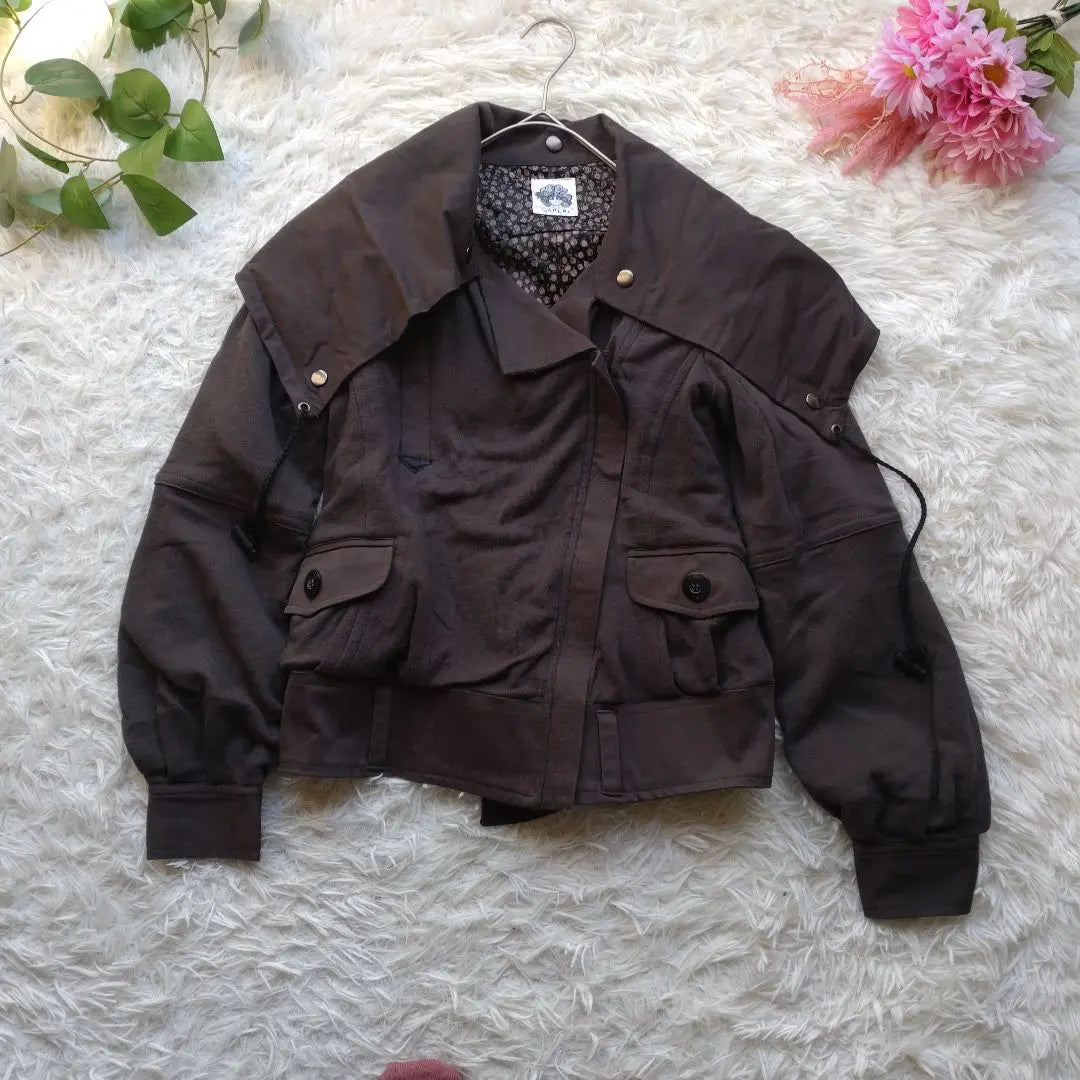 [SCOLAR] [М] Dark brown jacket with floral pattern inside