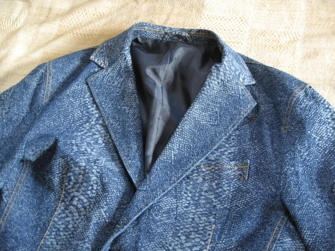 [Good condition] Pajero jacket with snake pattern made of denim