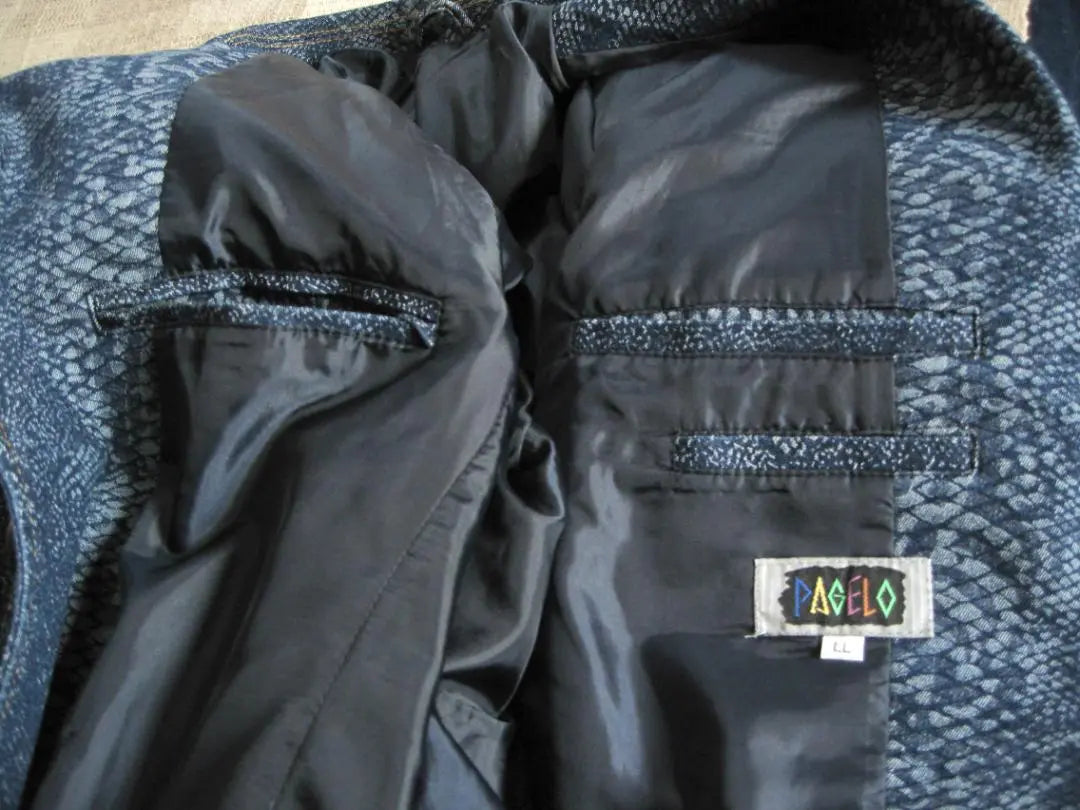 [Good condition] Pajero jacket with snake pattern made of denim