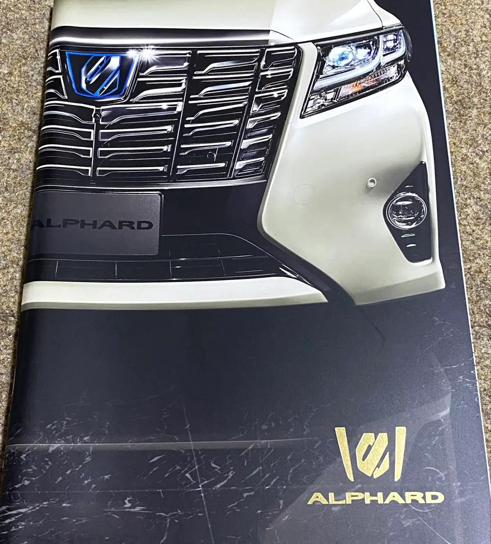 Toyota Alphard catalog