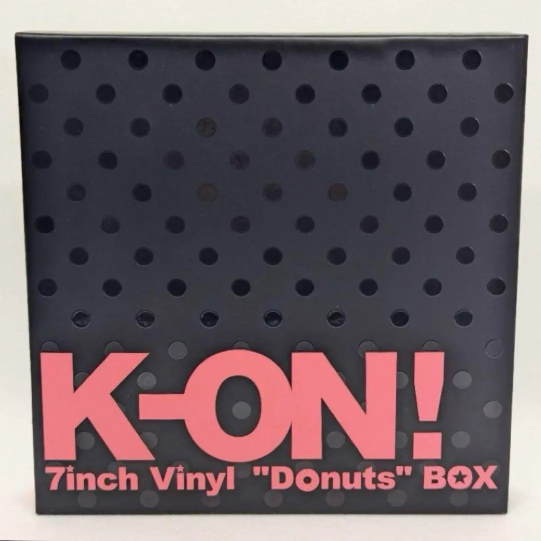 CAJA DE VINILO "Donuts" DE K-ON! DE 7 PULGADAS