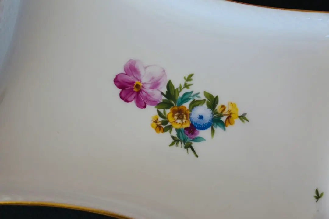 [Rare] Royal Copenhagen Saxon Flower Light Tray