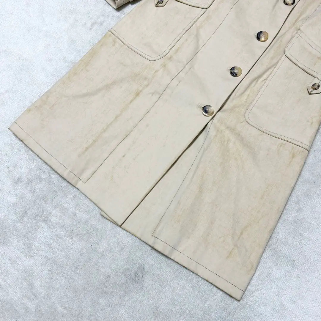 Is there a reason? Givenchy trench coat, damaged finish, spring coat, beige