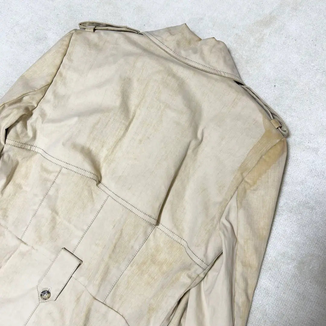 Is there a reason? Givenchy trench coat, damaged finish, spring coat, beige