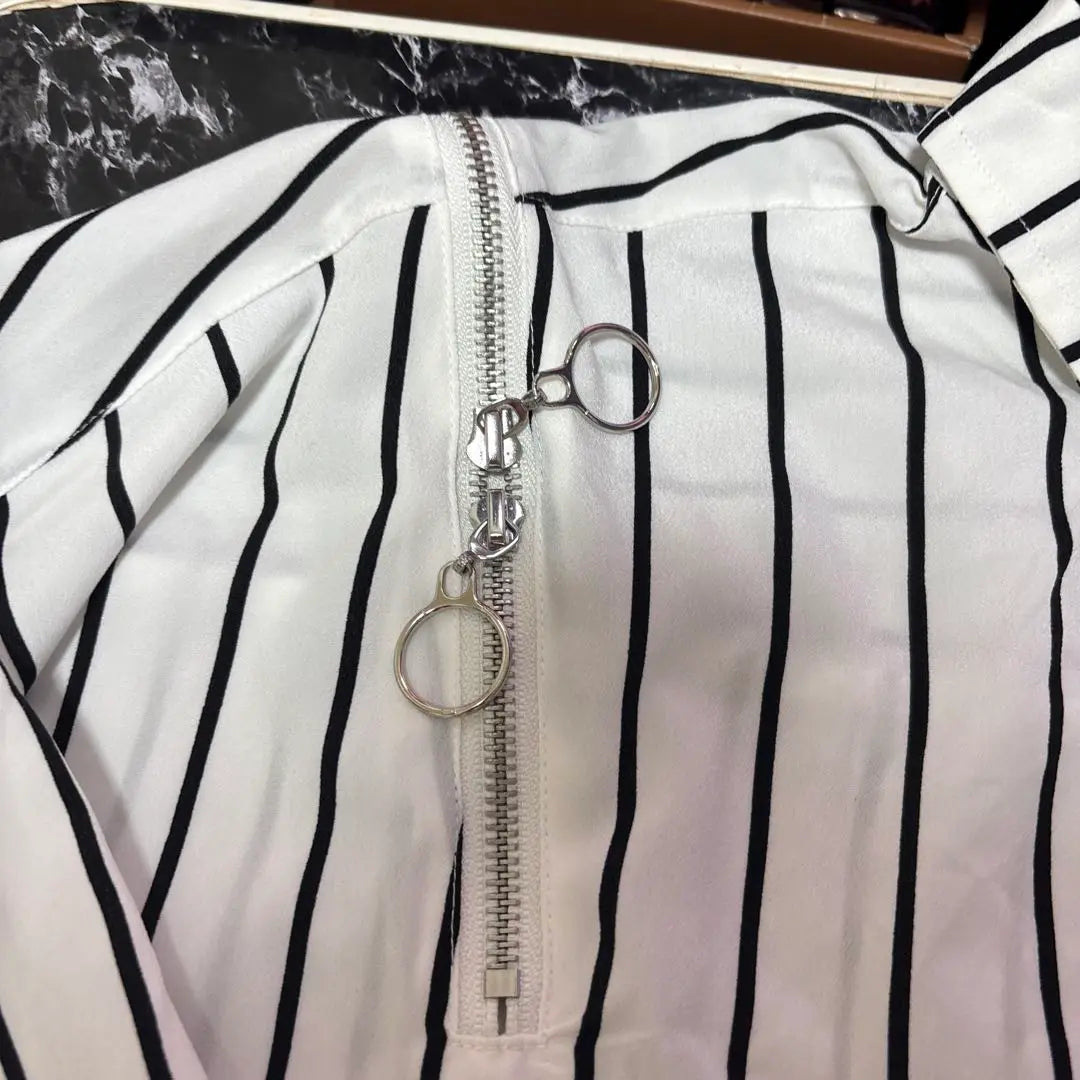 THICC Original Shoulder Zip Chain Shirt Brand new Unused 11,990 yen