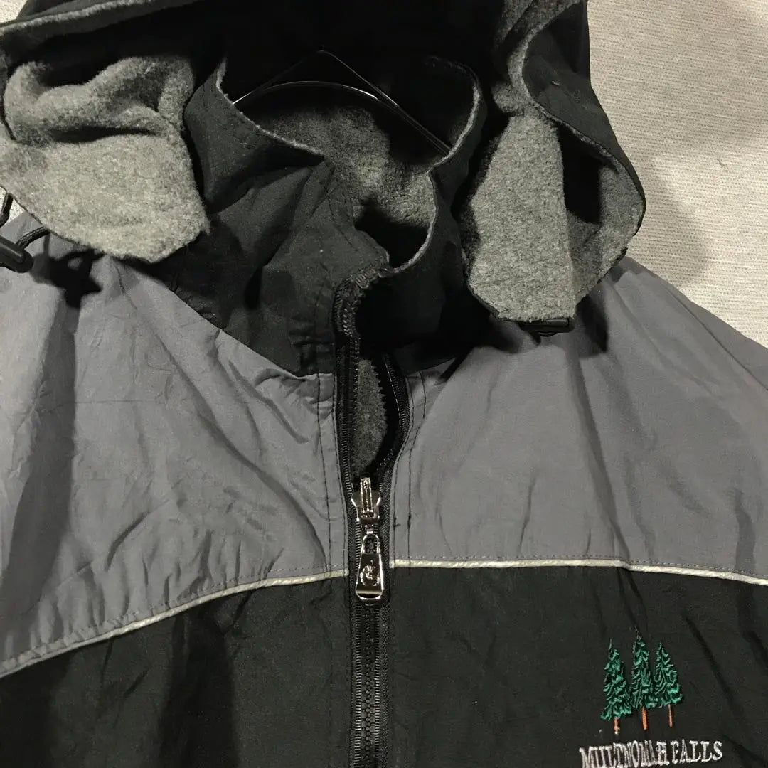 [HAYWARD.CA] Reversible embroidered logo fleece lining nylon jacket