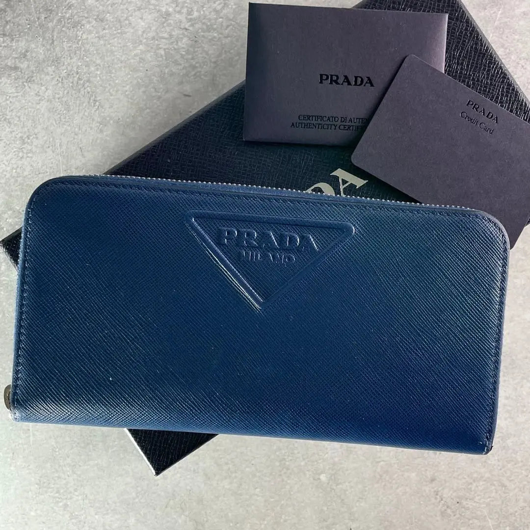 [Extremely beautiful] Prada long wallet embossed triangular logo Saffiano leather navy