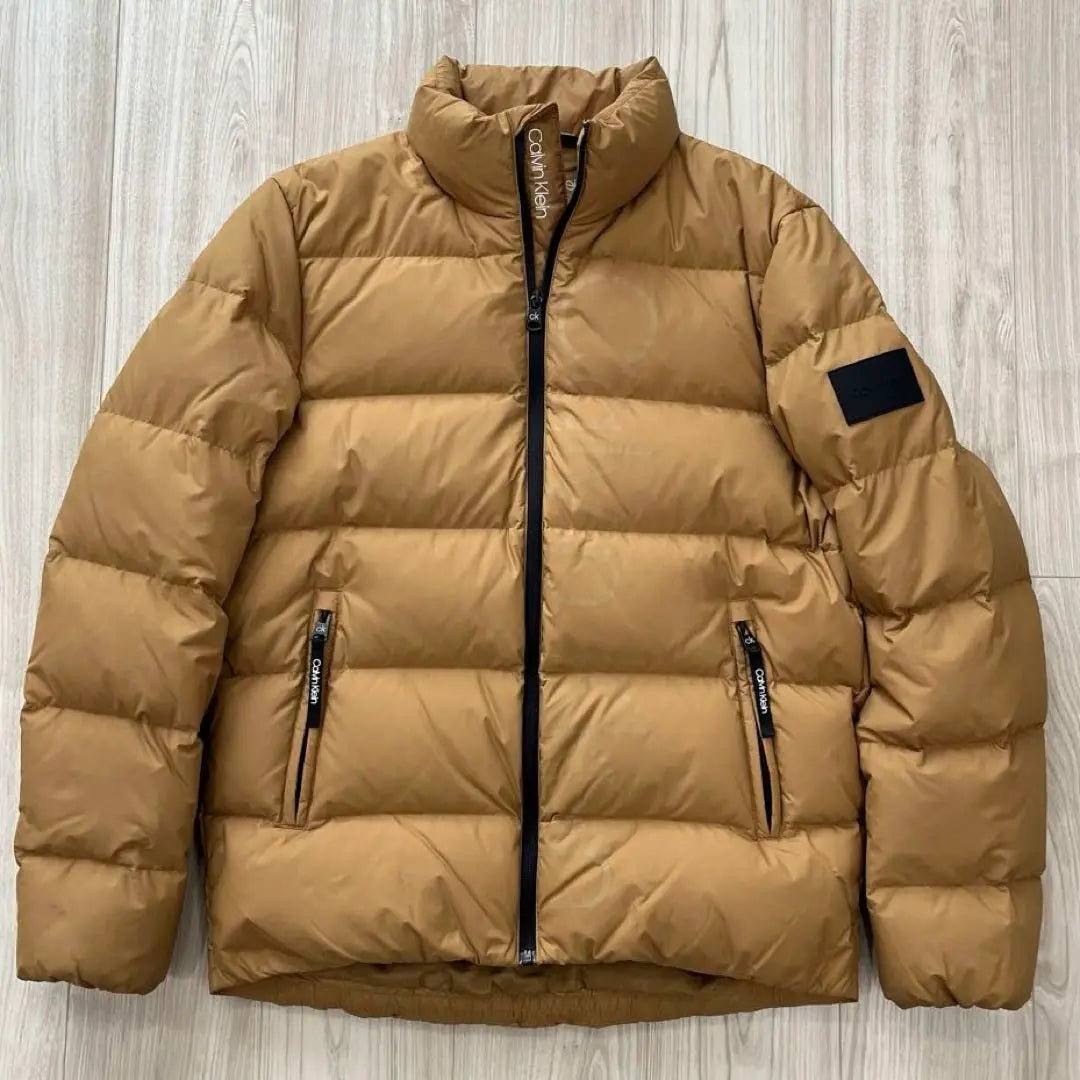 [Good condition] Calvin Klein Down Jacket S Beige Front Logo Patch