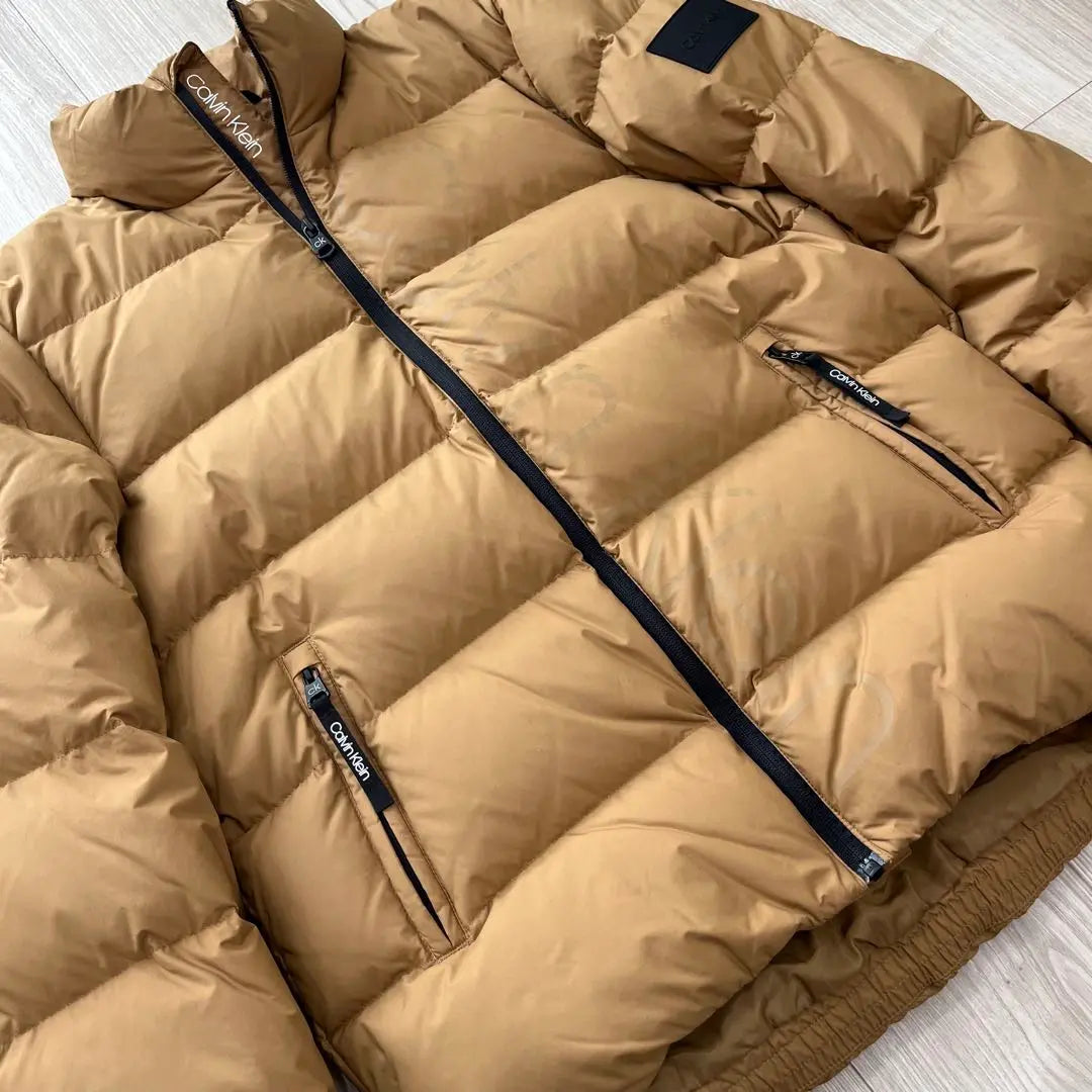 [Good condition] Calvin Klein Down Jacket S Beige Front Logo Patch