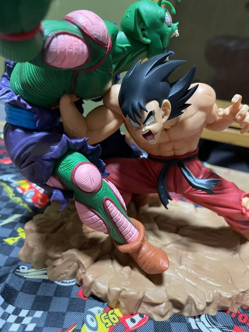 Dragon Ball Z Son Goku vs Ma Junior Figure