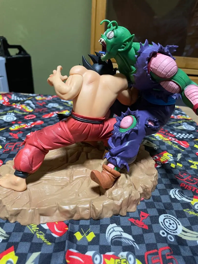 Dragon Ball Z Son Goku vs Ma Junior Figure