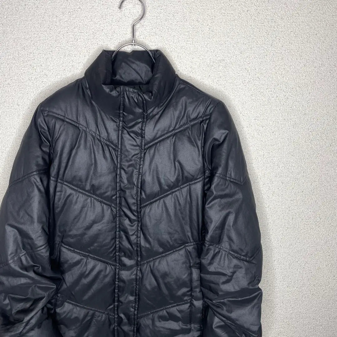 GAP Beautiful condition Black Down jacket Y2K Vintage look Beautiful silhouette