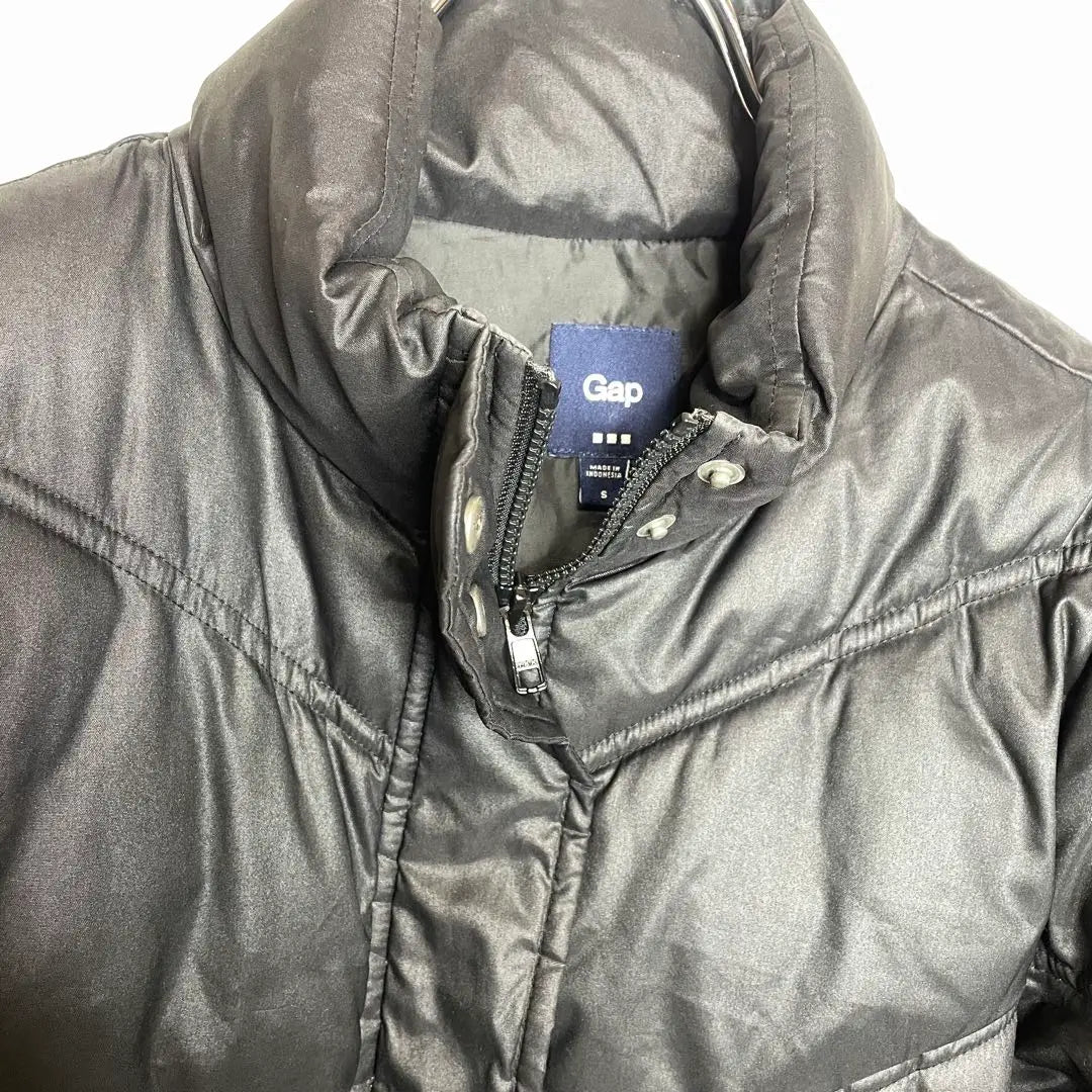 GAP Beautiful condition Black Down jacket Y2K Vintage look Beautiful silhouette