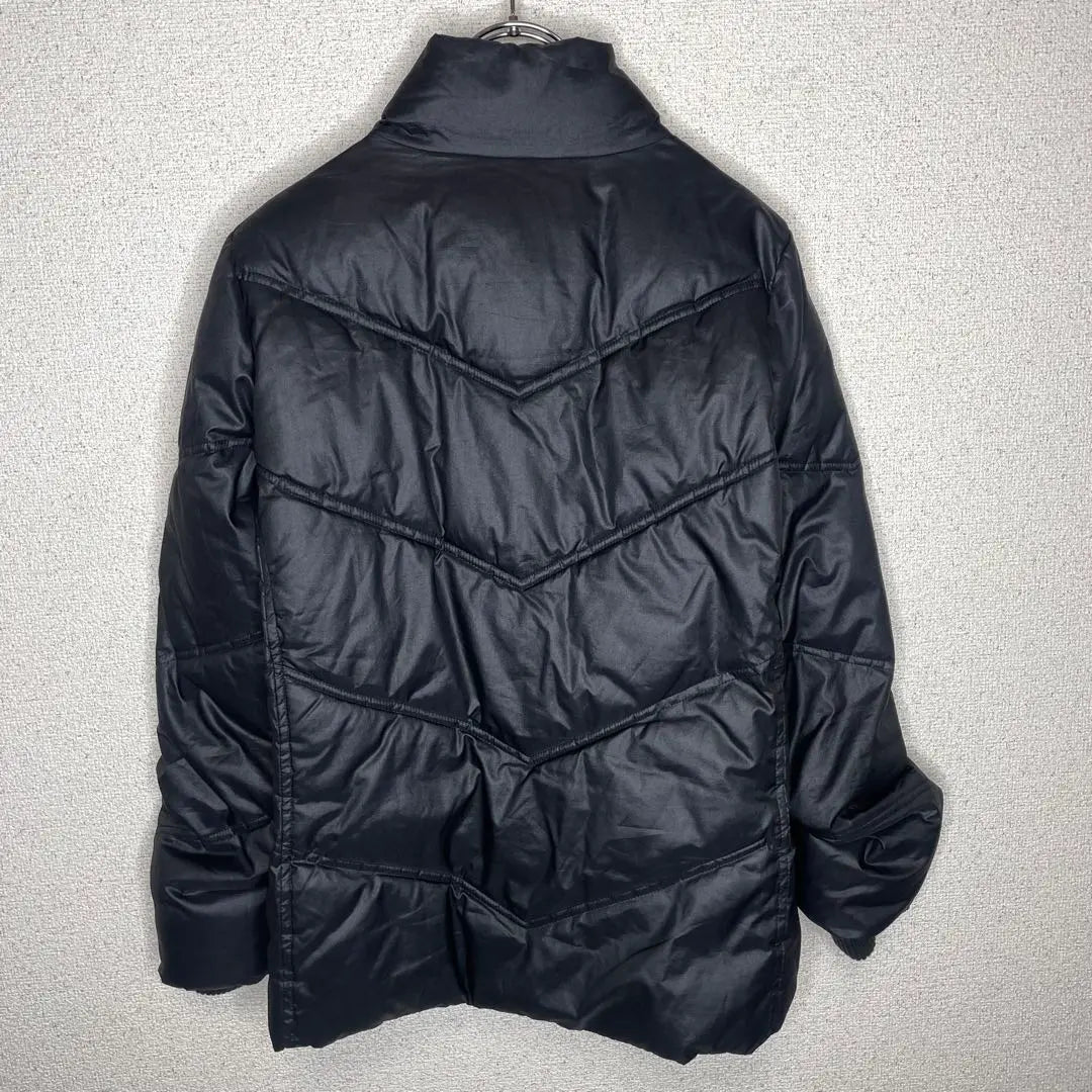 GAP Beautiful condition Black Down jacket Y2K Vintage look Beautiful silhouette